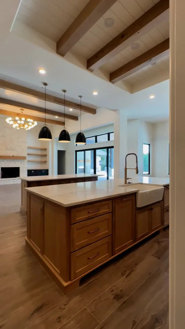 A custom kitchen built by Tredway Custom Homes