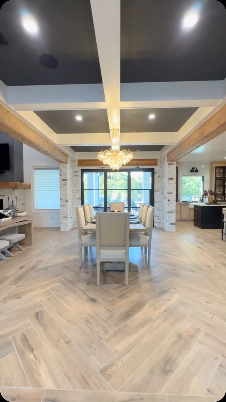 A living, dining or built in space in a Tredway custom home